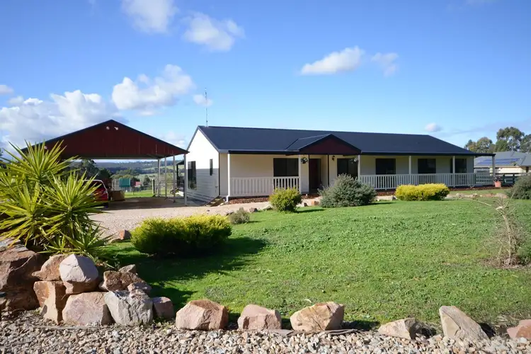 15 School Road, Sarsfield VIC 3875