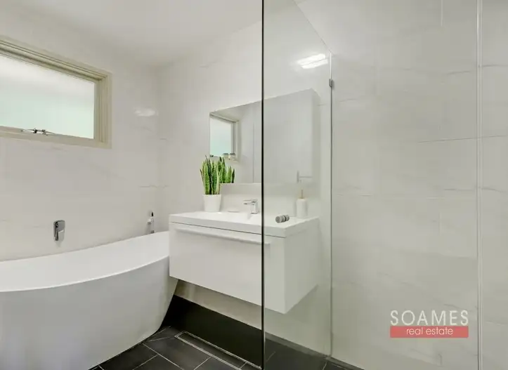Fourth view of Homely house listing, 7 Dianne Place, Berowra Heights NSW 2082