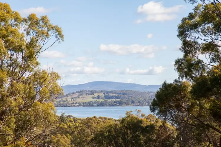 12 Ardea Drive, Swan Bay TAS 7252