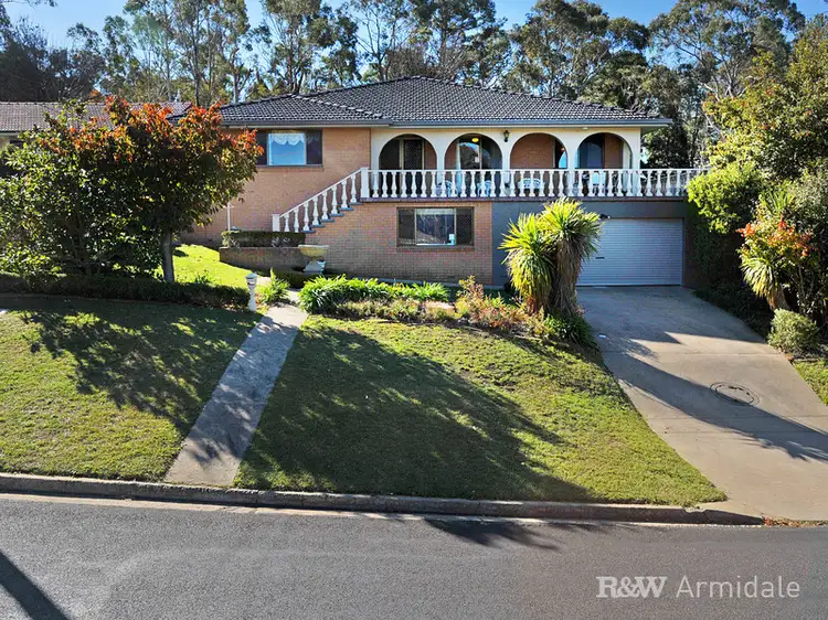 5 Campion Parade, Armidale NSW 2350