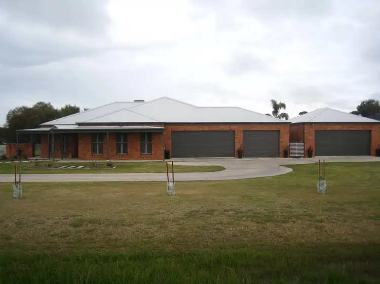 80 Cahills Road, Yarrawonga VIC 3730