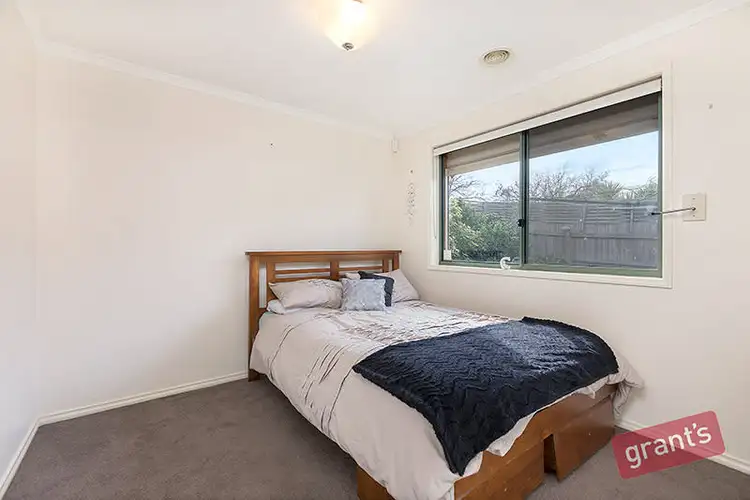 Seventh view of Homely house listing, 11 Brendan Court, Hallam VIC 3803