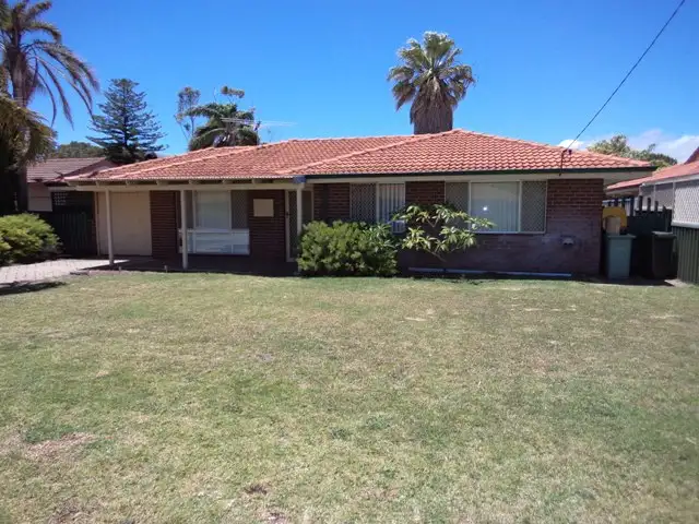 8 Sculptor Close, Rockingham WA 6168