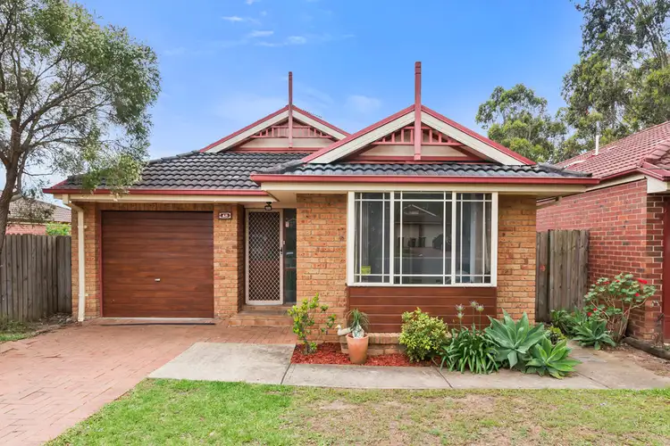 48 Lyndhurst Court, Wattle Grove NSW 2173