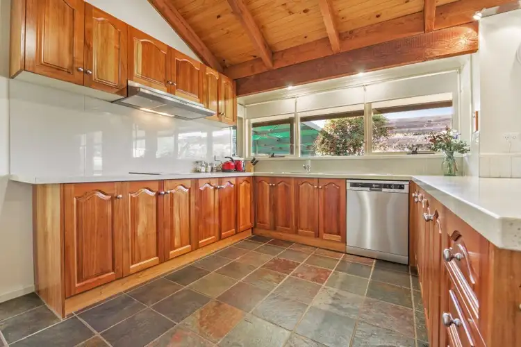 Fifth view of Homely house listing, 320 Flinders Avenue, Lara VIC 3212