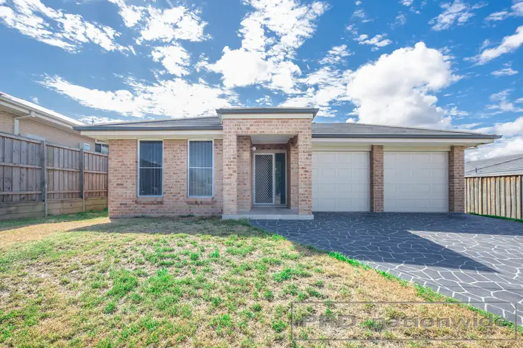 9 Champion Cres, Gillieston Heights NSW 2321