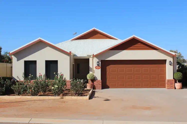 54 Tersonia Way, Strathalbyn WA 6530