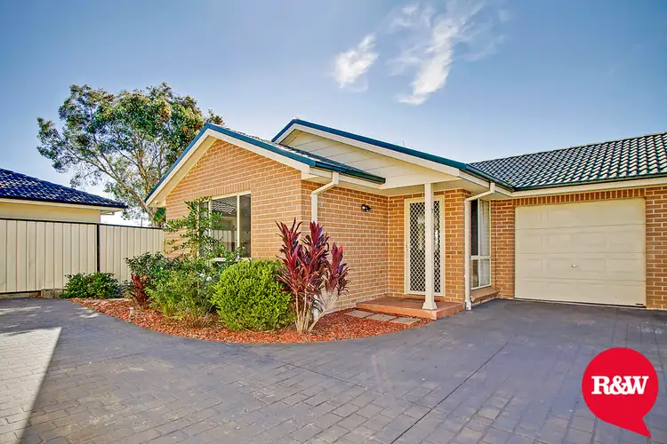 7/4-5 Rice Place, Oxley Park NSW 2760