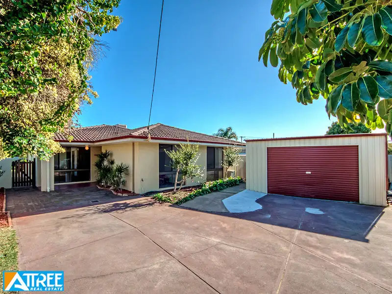 Main view of Homely house listing, 10 Sloan Court, Thornlie WA 6108