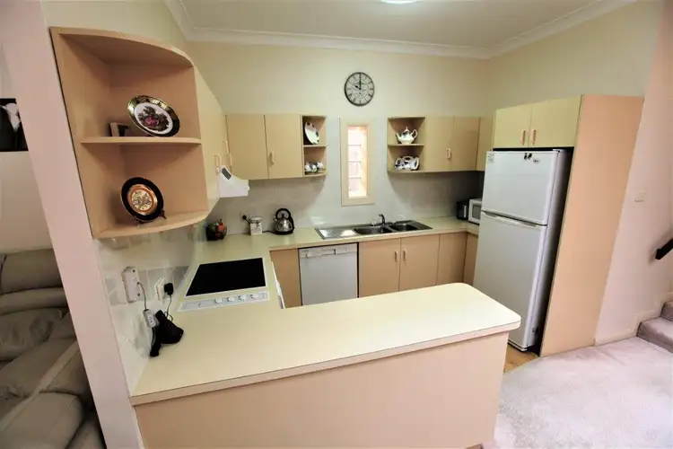 Fourth view of Homely unit listing, Unit 3/16 Wayeela Street, Griffith NSW 2680
