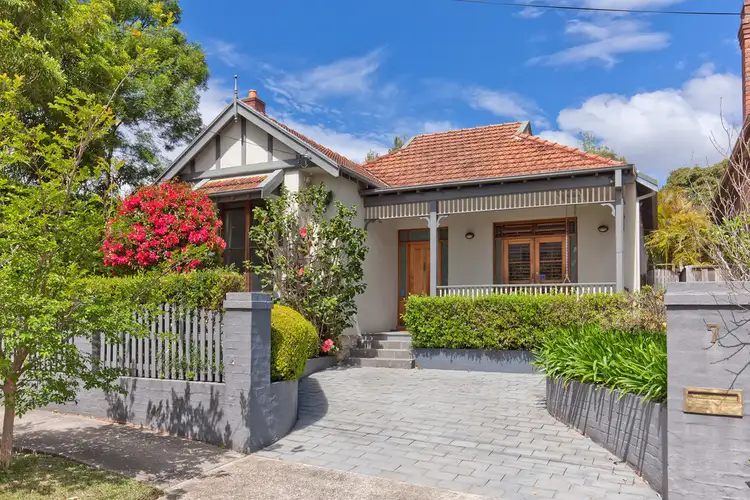 7 Oaks Avenue, Cremorne NSW 2090