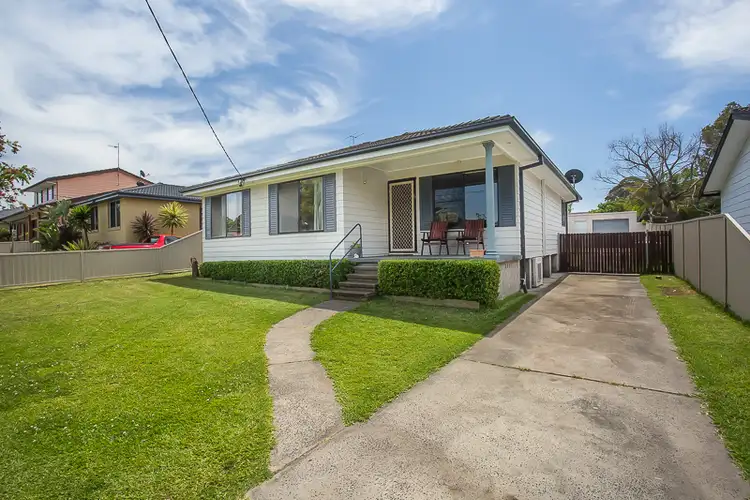 5 Spring Valley Avenue, Gorokan NSW 2263
