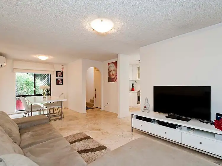4/5 ELLIOTT ROAD, Claremont WA 6010