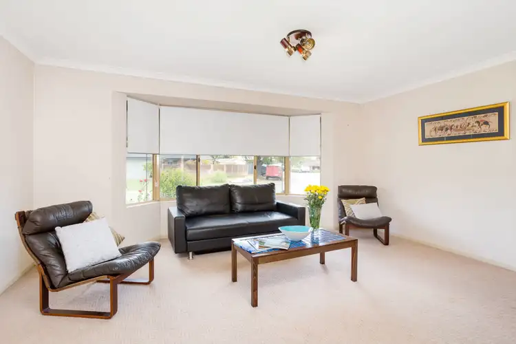 Fifth view of Homely house listing, 2 Frost Close, Munster WA 6166