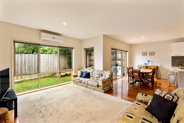 2/16 Cromdale Street, Mount Martha VIC 3934