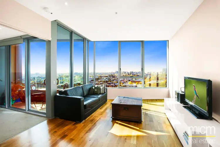 2005/2 New Quay Promenade, Docklands VIC 3008