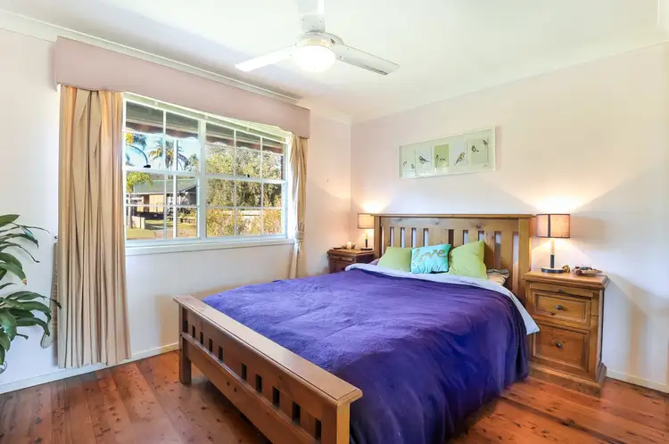 Fifth view of Homely house listing, 19 Golden Avenue, Point Clare NSW 2250