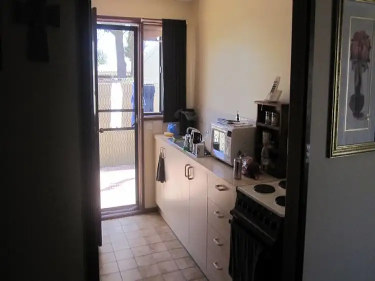 Second view of Homely house listing, 8/17 Steven Street, Mildura VIC 3500
