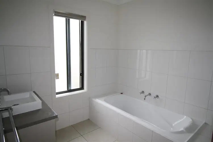 Sixth view of Homely house listing, 10 Jubilee Crescent, Naracoorte SA 5271