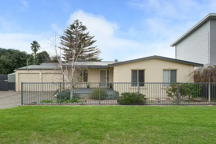 7 George Street, Encounter Bay SA 5211
