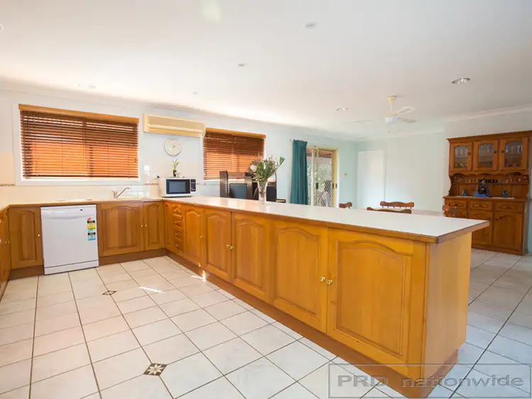 Fourth view of Homely house listing, 4 Homebush Drive, Woodberry NSW 2322
