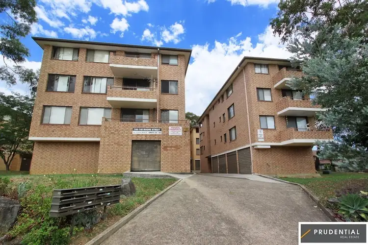 28/144 Moore St, Liverpool NSW 2170