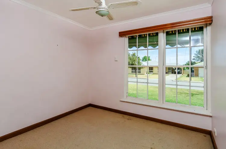 Sixth view of Homely house listing, 28 Trim Crescent, Old Noarlunga SA 5168