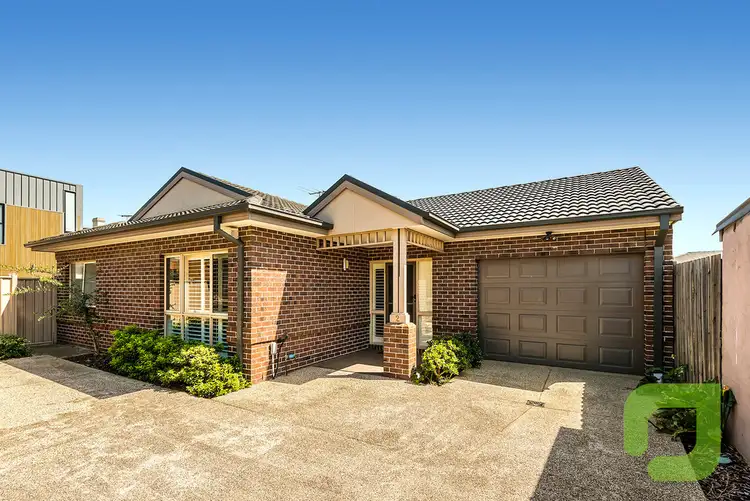 2/324 Blackshaws Road, Altona North VIC 3025