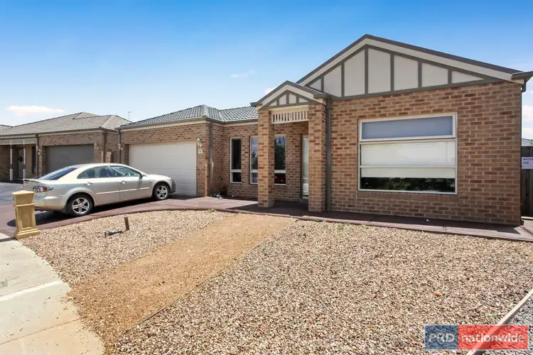 14 Parris Avenue, Melton West VIC 3337