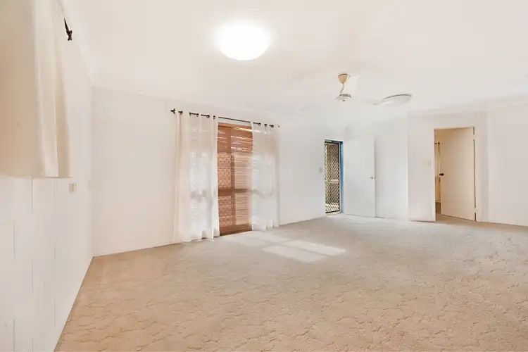 Second view of Homely house listing, 35 Dalkeith Crescent, Mount Louisa QLD 4814