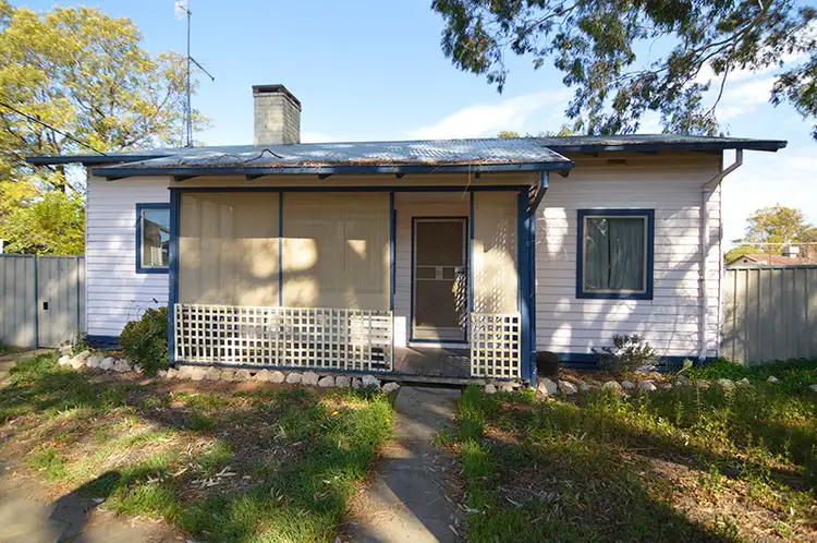 Second view of Homely house listing, 27 Westcliffs Crescent, Red Cliffs VIC 3496