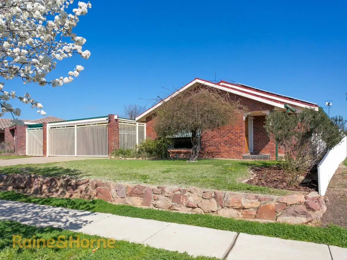 Main view of Homely house listing, 44 Pinaroo Drive, Glenfield Park NSW 2650