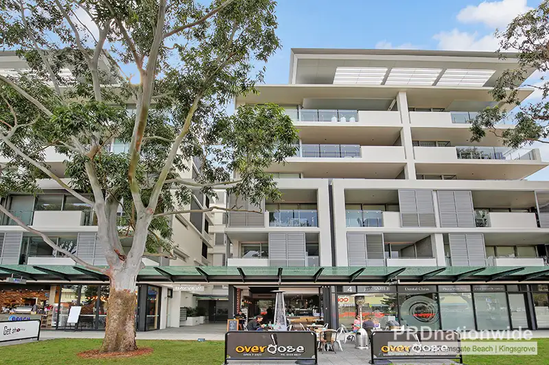 Main view of Homely unit listing, 302/158-162 Ramsgate Road, Ramsgate Beach NSW 2217