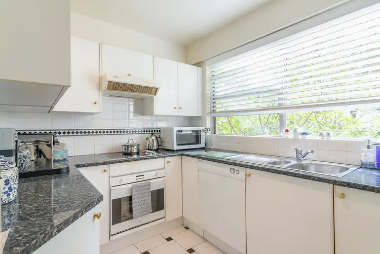 Fourth view of Homely apartment listing, 5/5 St Marks Road, Darling Point NSW 2027