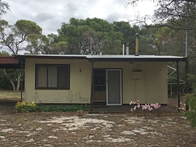 Fifth view of Homely house listing, 1 Biddy Cres, Bremer Bay WA 6338