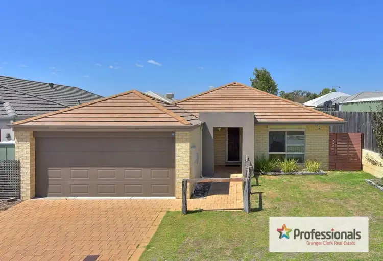 4 Tuross Way, Ellenbrook WA 6069