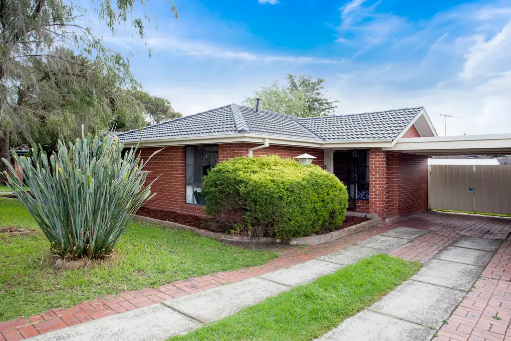 Main view of Homely house listing, 38 Sunbird Crescent, Carrum Downs VIC 3201