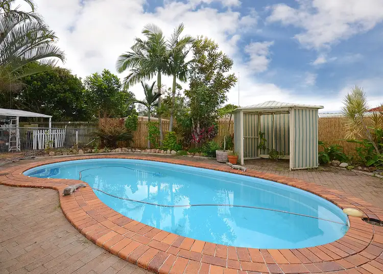 Second view of Homely house listing, 58 Cedar Cresent, Kawungan QLD 4655
