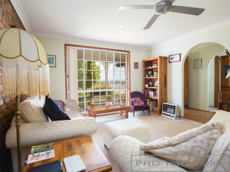 Third view of Homely house listing, 5 Macgregor Close, Tenambit NSW 2323