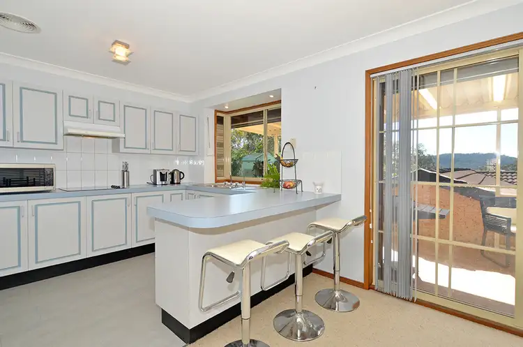 Third view of Homely house listing, 1/10 Margaret Street, Point Clare NSW 2250