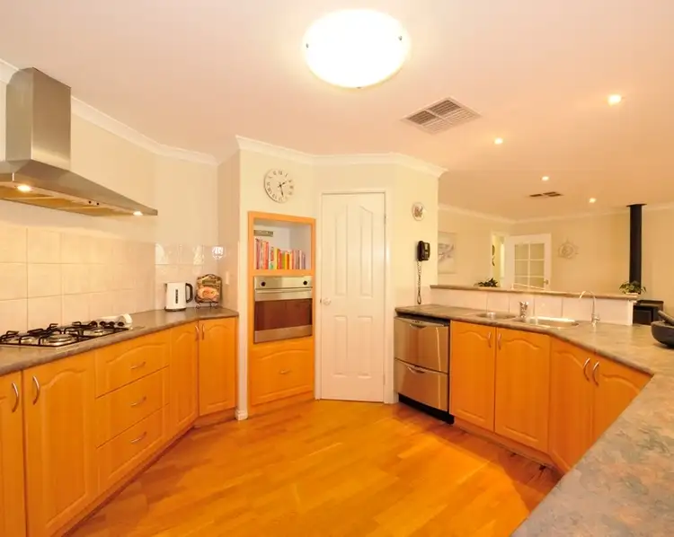 Fifth view of Homely house listing, 7 Florin Close, Baldivis WA 6171