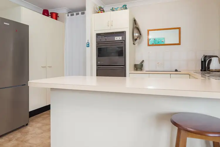 59 Berrima Parade, Surfside NSW 2536