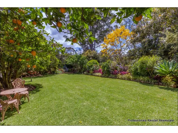 30 Cibola Drive, Tamborine Mountain QLD 4272