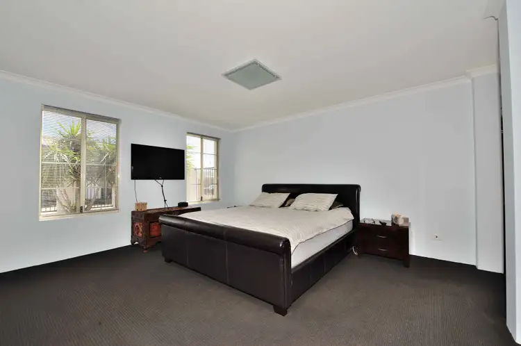 Seventh view of Homely house listing, 30 Zedora Loop, Port Kennedy WA 6172