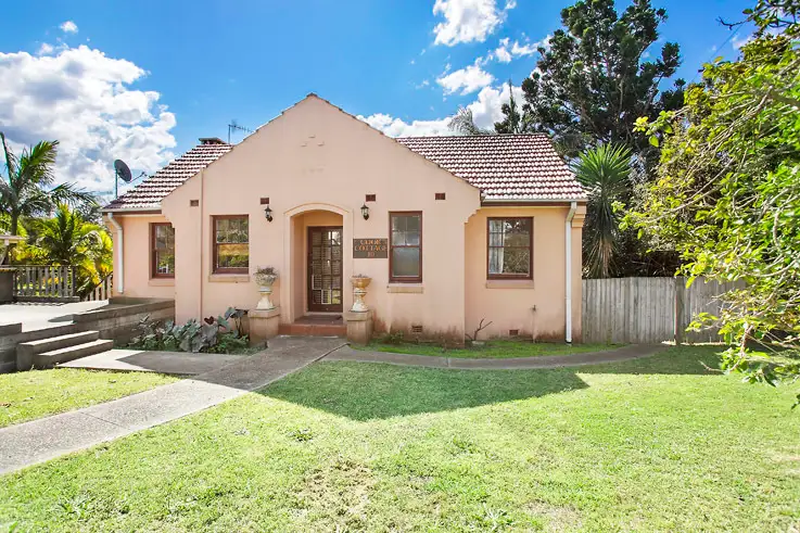 10 Cook Terrace, Mona Vale NSW 2103