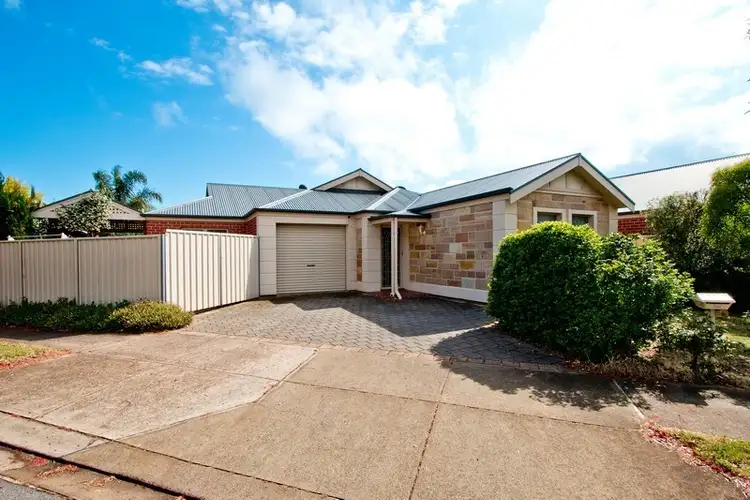 2a Auburn Cres, Croydon Park SA 5008
