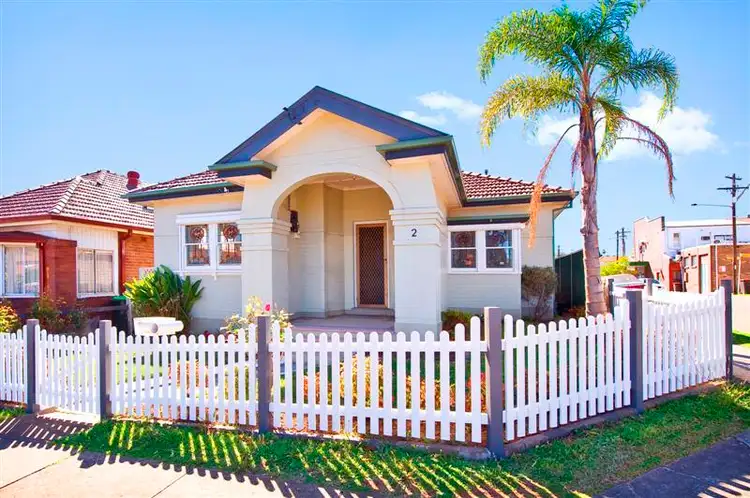 2 Sym Avenue, Burwood NSW 2134