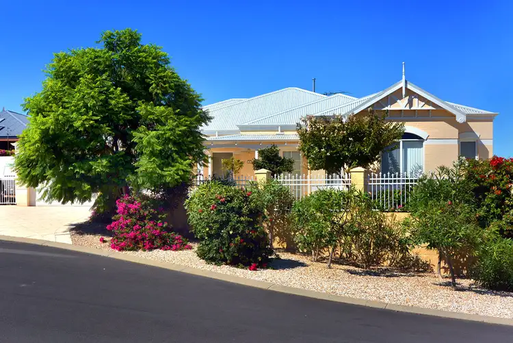 Sixth view of Homely house listing, 4 Amy Cove, Australind WA 6233