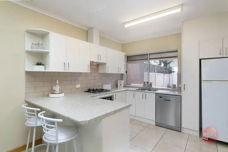 2/3 Kearnes Road, Oaklands Park SA 5046