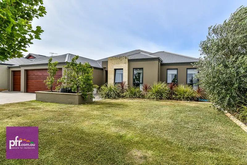 Main view of Homely house listing, 39 Balboa Loop, Aubin Grove WA 6164